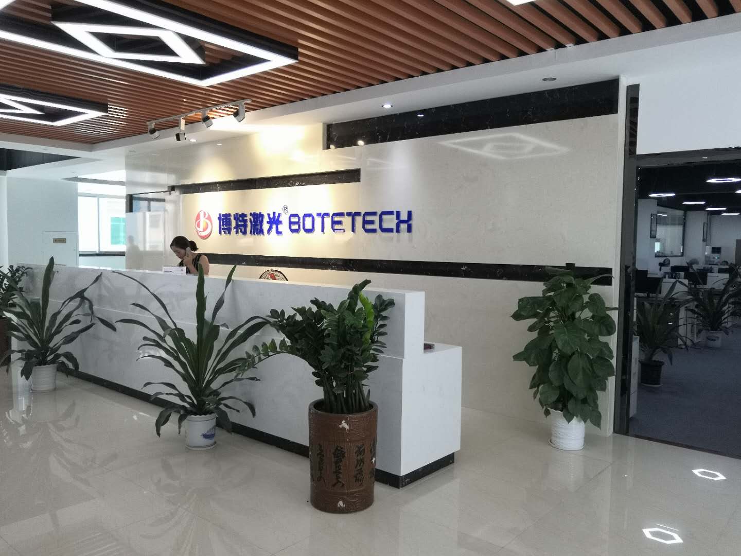 光纖激光打標機品牌價格為啥不一樣？